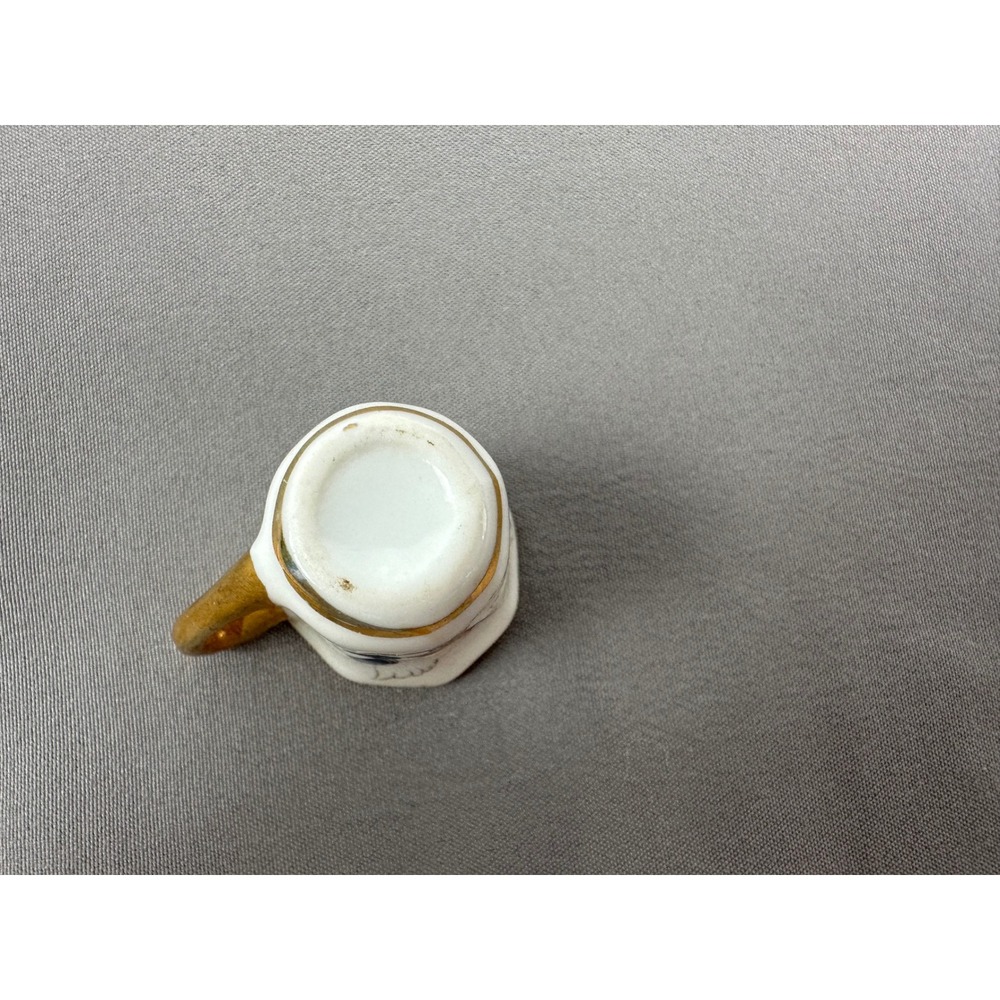 Beatrix Potter/Peter Rabbit Porcelain Mini Tea cup - Picture 6 of 7